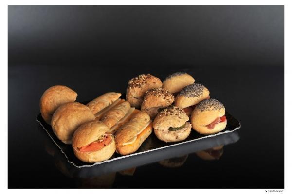 Le plateau de mini sandwichs spéciaux