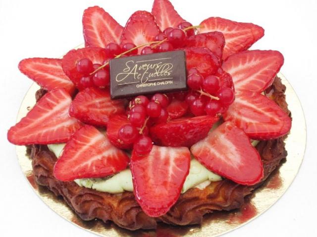 Dimanche 20 Avril 2014 : à vos oeufs en praliné et cloches en praliné feuilleté !!! 